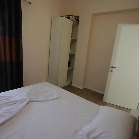 D1 Apartment's