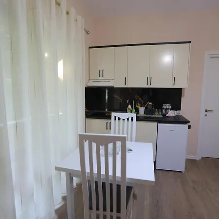Apartment D1 Apartment's *